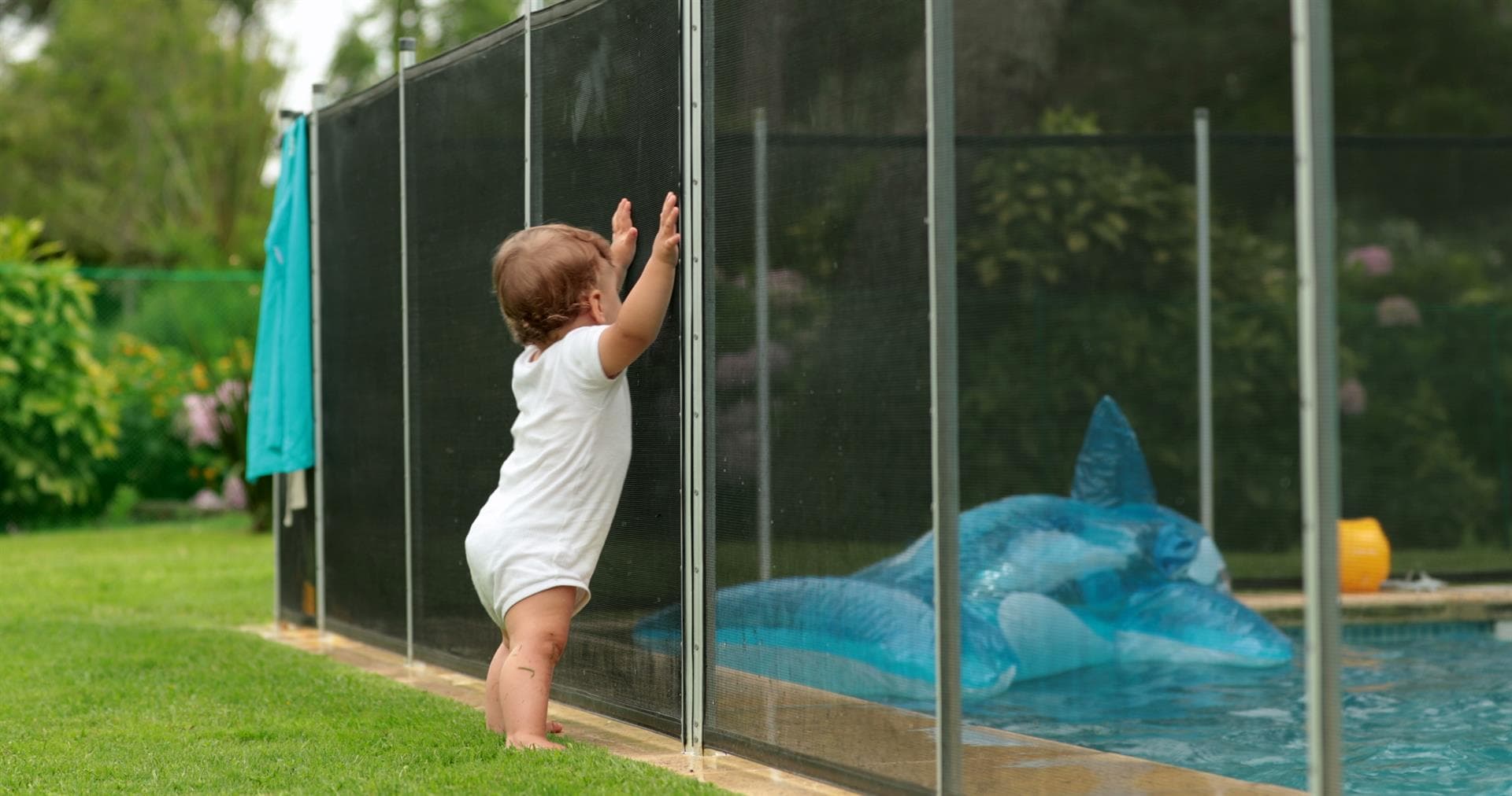 Productos de seguridad y limpieza de piscinas en Pontevedra