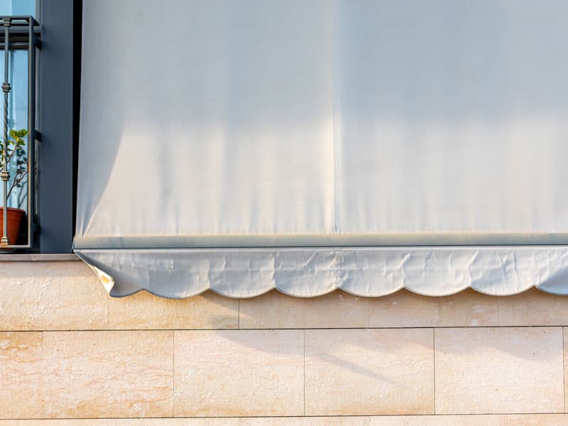 Toldo vertical para terrazas en Pontevedra